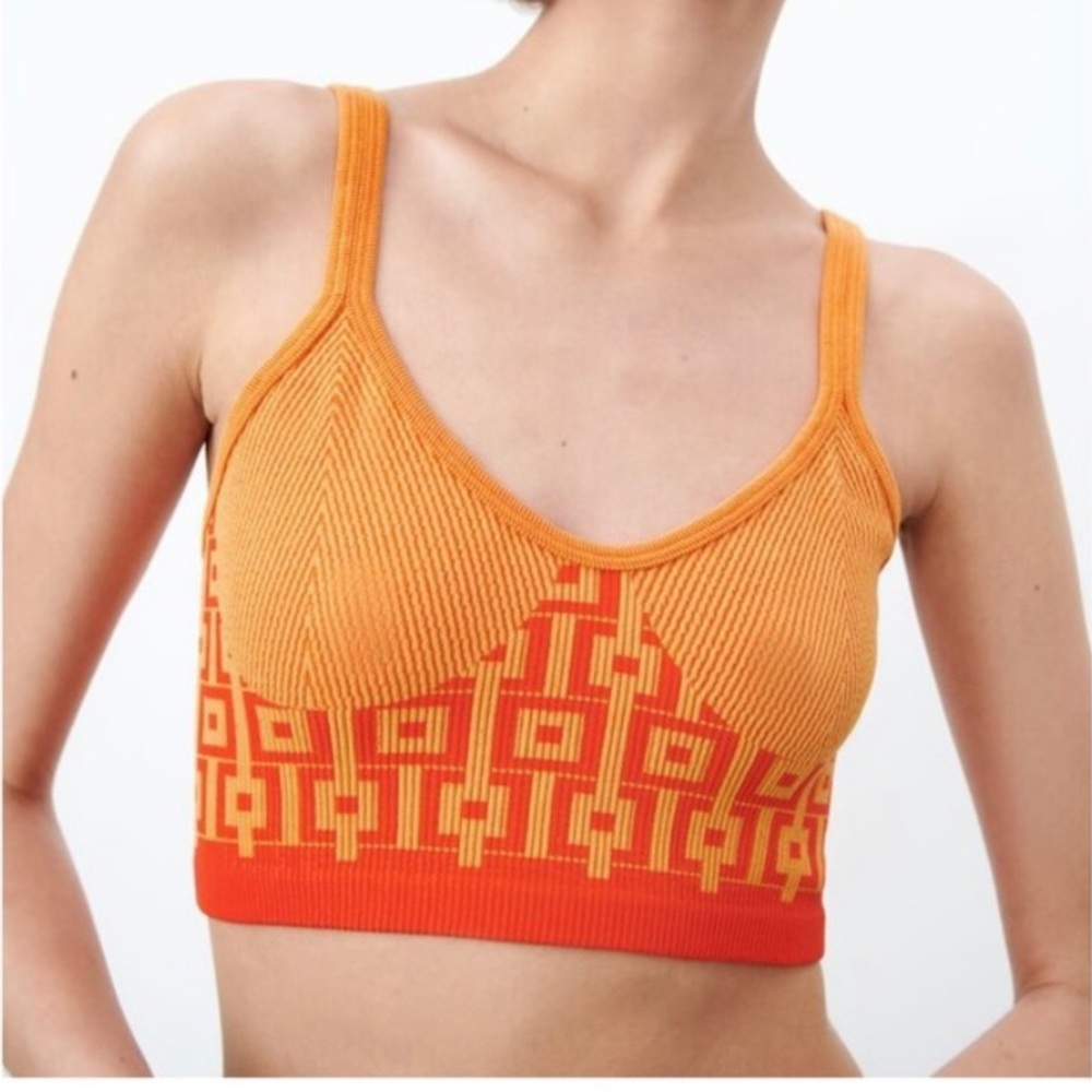 Zara Women's Limitless Contour Collection Orange Seamless Crop Top Size M-L NWT